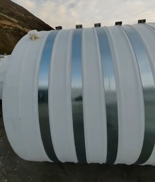 圆形渭源塑料桶批量交付案例：结构稳定，适配多行业液体储运需求